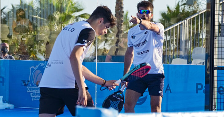 Javi Garrido y su compañero Arturo Coello en la final. Foto: FEP