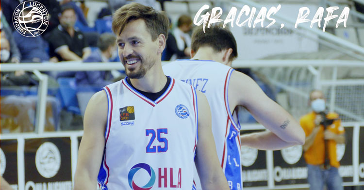 La imagen de agradecimiento del Alicante en el adiós de Rafa Huertas
