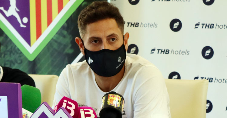 Rafa López durante la rueda de prensa. Foto: Palma Futsal