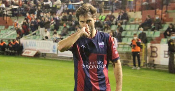 Fran Cruz se liga al Extremadura por dos temporada más.Fran Cruz se liga al Extremadura por dos temporada más.