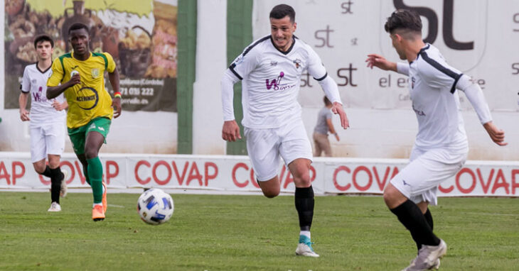 Joel Armengol en un encuentro como pozoalbense. Foto: CD Pozoblanco