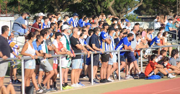 El cordobesismo se reencontró con el recreativismo en el Antonio Gil de Punta Umbría.