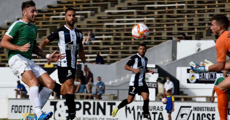 Fran Lara en el partido del Córdoba ante la Balona de la semana pasada. Foto: CCF