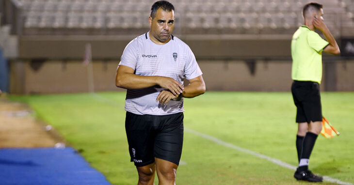 Germán Crespo en la banda del Nuevo Mirador de Algeciras.