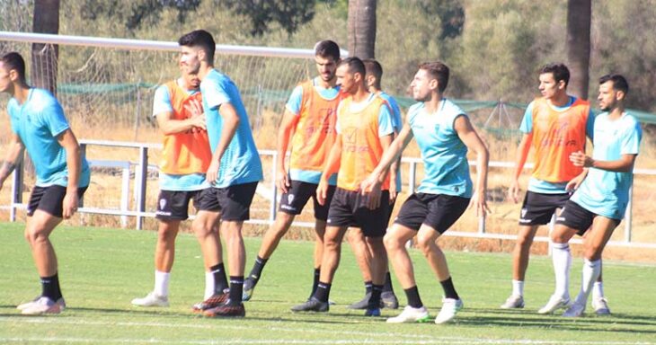 José Cruz entró en la primera convocatoria del curso tras superar sus problemas en el gemelo.