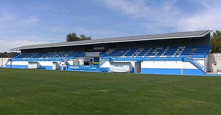 Panorámica del estadio del CD Coria: La Isla.Panorámica del estadio del CD Coria: La Isla.