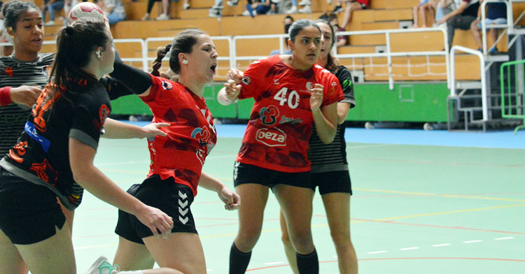 El Deza Córdoba de Balonmano intentará hacerse fuerte en casa. Foto: CBM