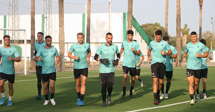 Felipe Ramos, Casas, Adrián Fuentes, entre otros, haciendo carrera continua.