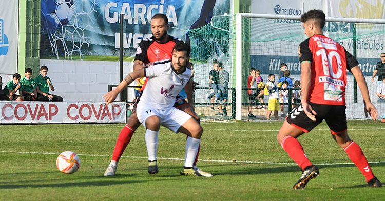 El Pozoblanco encontró la victoria en el derbi. Foto: CD Pozoblanco