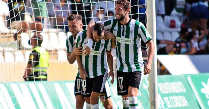 De las Cuevas tras anotar el penalti frente al San Fernando. Foto: CCF