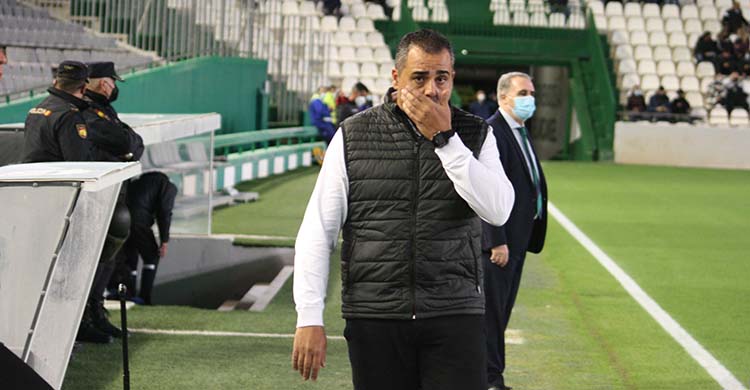 Germán Crespo en la banda de El Arcángel.