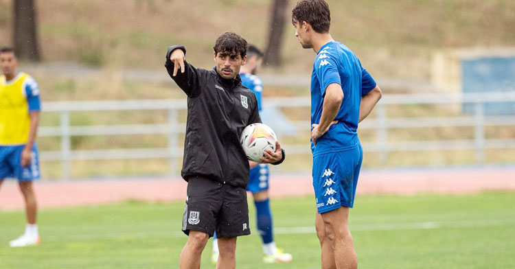 Jorge Romero en un entrenamiento con los alfareros. Foto: AD Alcorcón