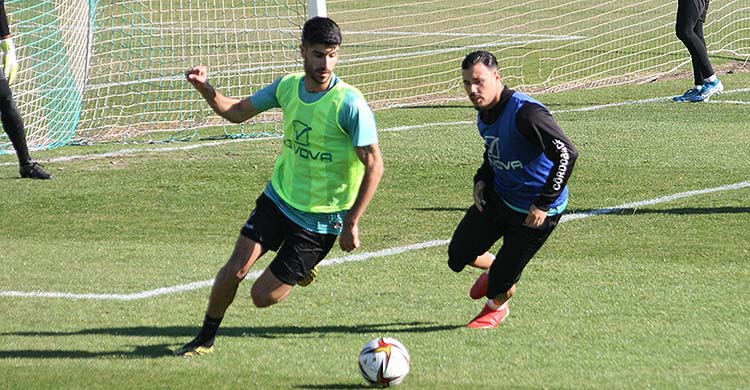 Ricardo Visus regresó a las convocatorias tras casi un mes ausente.