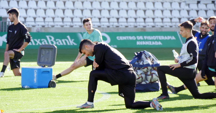 Varios jugadores del Córdoba en el regreso a los entrenamientos de este miércoles. Foto: CCF