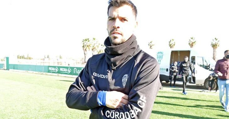Seriedad. José Ruiz fue uno de esos fichajes veteranos que llegó el pasado verano al Córdoba CF.