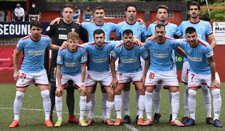 El once inicial del Córdoba que no pudo ganar en La Palma.