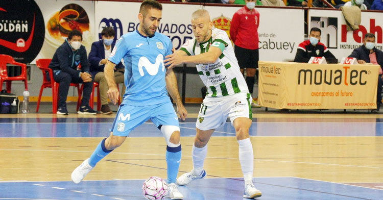 Miguelín encima a Cecilio en el último partido disputado hasta ahora por el Patrimonio. Foto: Córdoba Futsal