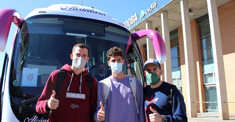 Quino Colom Oriol Pauli y Miguel Salvó a su llegada a Córdoba para concentrarse con la Selección Española de Baloncesto.