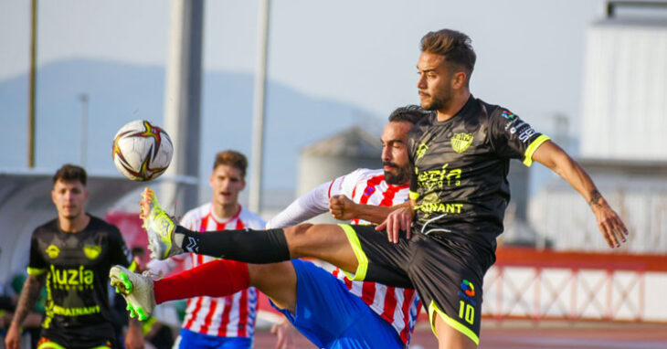 El Don Benito en su último duelo casero en el Vicente Sanz. Foto: CD Don Benito