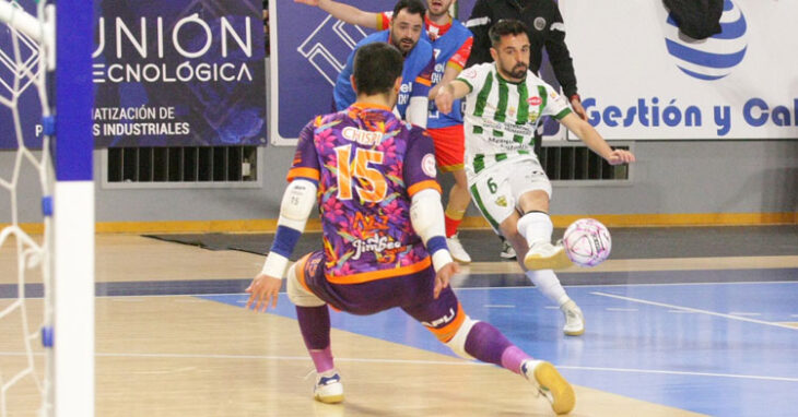 Jesulito en la acción del 1-1 ante el Jimbee Cartagena. Foto: Córdoba Futsal