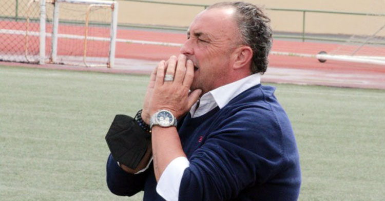 Josu Uribe, técnico palmero. Foto: CD Mensajero