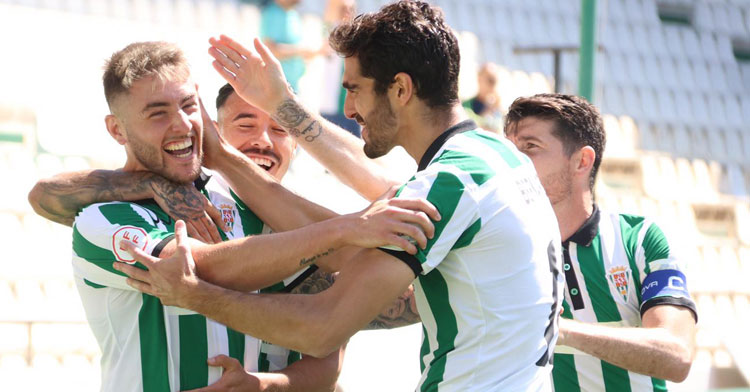 La celebración del gol de Casas, uno más en la liga. Foto: CCF