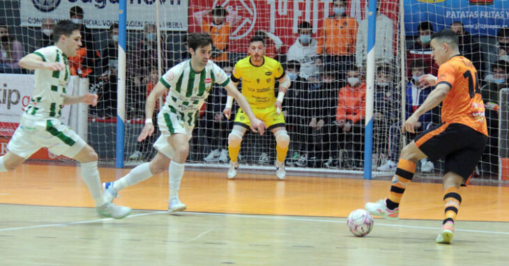 Un momento del duelo de la ida en el Ciudad de Tudela. Foto: Ribera Navarra