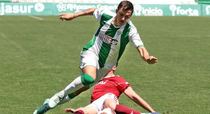 Cristian Carracedo jugando en El Arcángel con el Córdoba B en mayo de 2019.