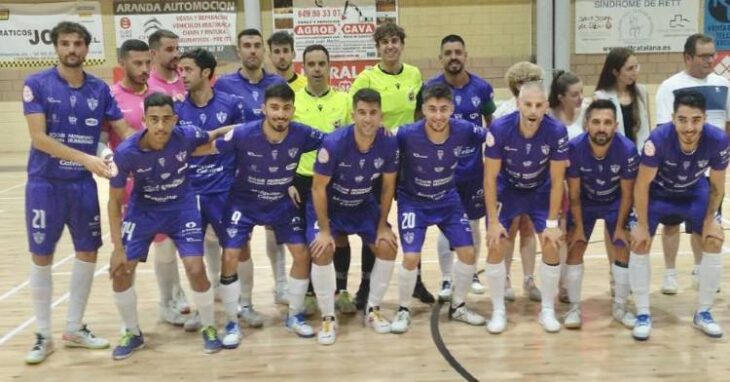 Jugadores del Córdoba Futsal antes de jugar el amistoso contra Moral de Calatrava