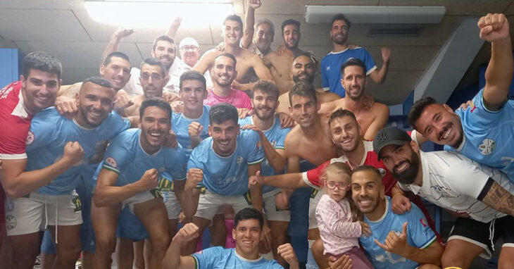 Los jugadores lucentinos celebrando su triunfo. Foto: Ciudad de Lucena