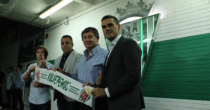 Juanito, Javier González Calvo, Germán Crespo y Raúl Cámara durante la puesta de largo de sus renovaciones.