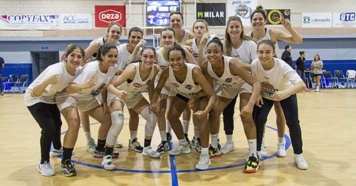 A por más. Las jugadoras del Milar Córdoba Baloncesto Femenino quieren volver a unir fuerzas para triunfar en Barcelona. Foto: Gabriele Friscia