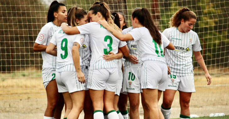 Las jugadoras del Córdoba Femenino celebrando un tanto ante el DUX Logroño. Foto: CCF
