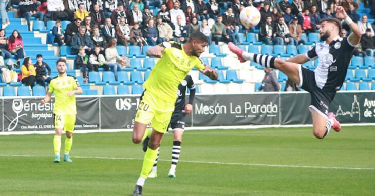 La escuadra caballa viene de caer en Salamanca en su quinta derrota consecutiva. Foto: AD Ceuta FC