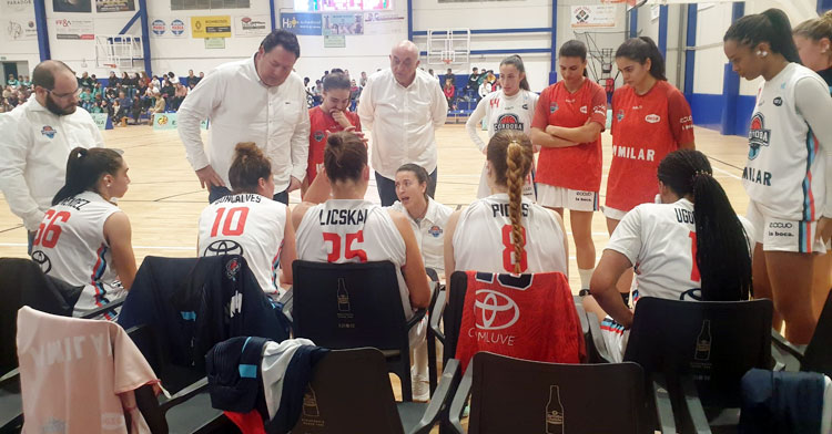 Un momento del partido del Milar Córdoba Baloncesto Femenino