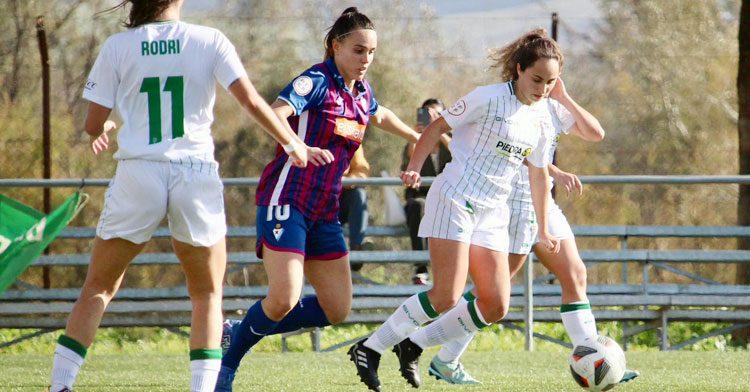 Ana Ocón en el partido ante el Eibar en la Ciudad Deportiva. Foto: CCF