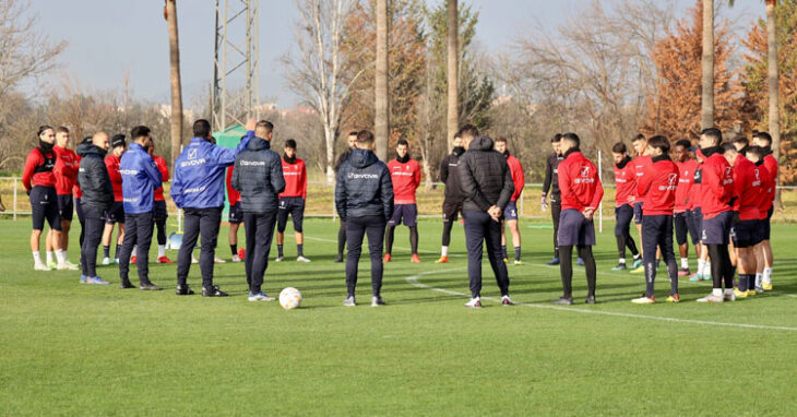 Una imagen de los blanquiverdes en un entreno de la pasada semana. Foto: CCF