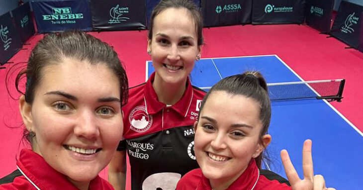 Garnova, Galonja y Ana García celebrando un triunfo más en la élite