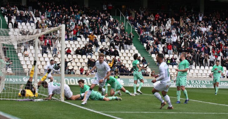 Simo tras marcar su gol.