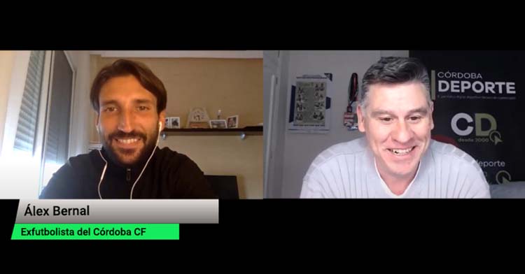 Álex Bernal durante su entrevista con David Jurado desde Elche.