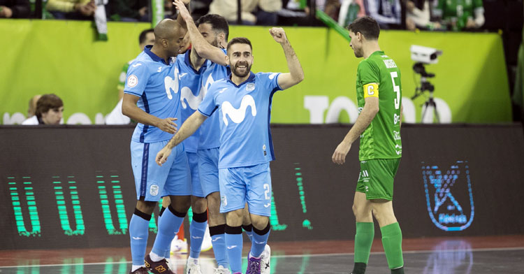 Cecilio Morales celebrando uno de sus goles esta noche. Foto: RFEF