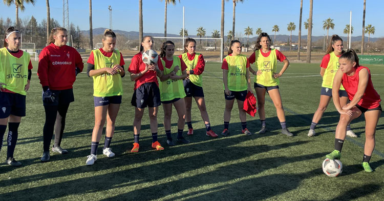 Las jugadoras blanquiverdes se conjuran ante una cita clave. Foto: @CordobaFemenino