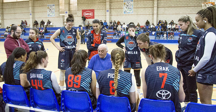 Eduardo Burgos en un tiempo muerto. Foto: Gabriele Friscia