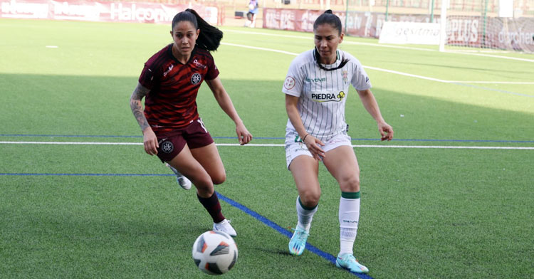 Moreira hace un corte ante un rival riojana. Foto: DUX Logroño