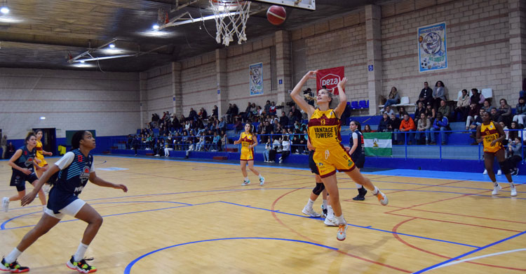 El Alcobendas volvió a ganar al Milar Córdoba como en Cervantes, pero le costó. Foto: Laclasi.es