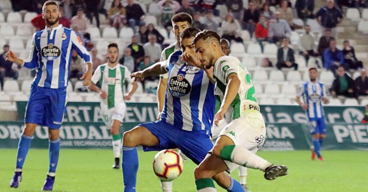 Luis Muñoz en el duelo entre Córdoba y Dépor en Segunda en 2018. Foto: CCF