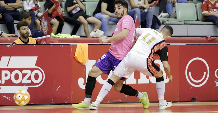 Lucas Perin, en ese momento como portero-jugador, en el partido anterior. Foto: ElPozo Murcia