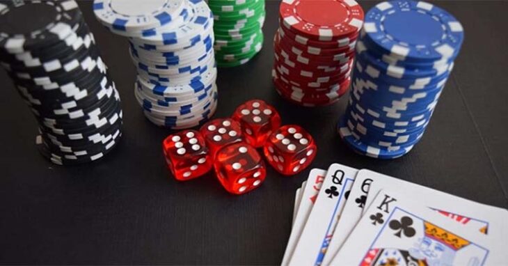 El póker es la estrella de los juegos on line de casino.