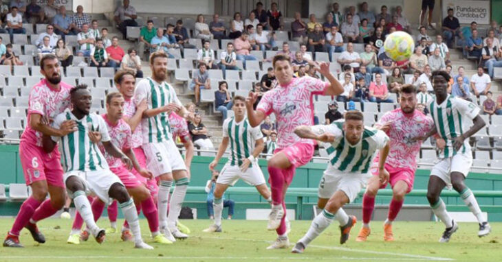 Un instante del encuentro entre Córdoba y CD Badajoz de 2019. Foto: CCF