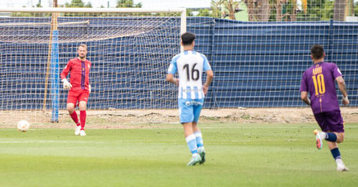 El cordobés Javi Sánchez, meta del Jaén, en el partido de ida ante el Atlético Malagueño. Foto: Real Jaén CF